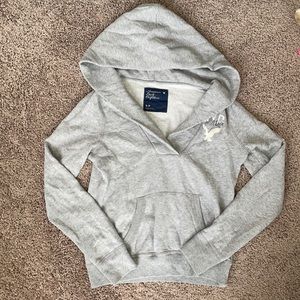 American Eagle Soft Grey Cropped Sweatshirt |S|